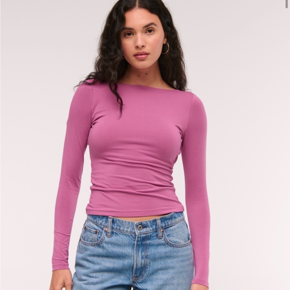 Abercrombie & Fitch Bra-Free Cowl Back Hardware Pink Long Sleeve Top